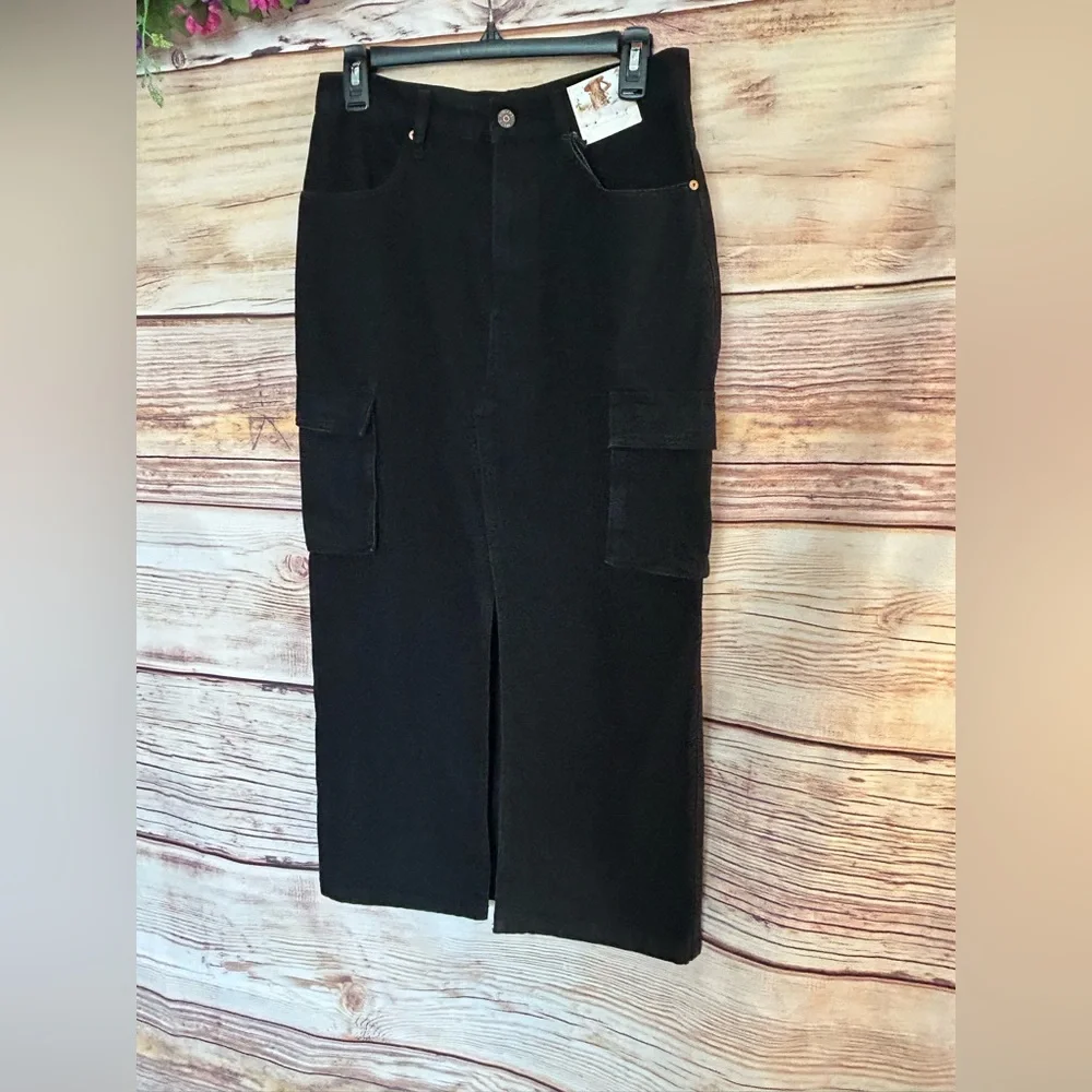 Sincerely Jules Women’s Black Front Slit Cargo Maxi Denim Skirt Size 9/28 NWT